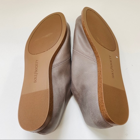 NEW Sole Society (slate gray) cut out sandals PRICE FIRM - Picture 3 of 6